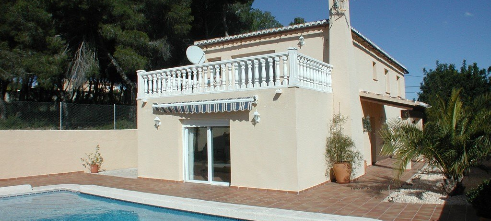 Benitachell, Costa Blanca, near Javea and Moraira with 4 bedrooms.