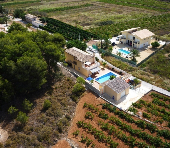 Benitachell, Costa Blanca, near Javea and Moraira with 4 bedrooms.