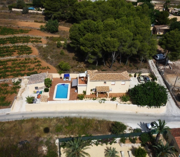 Benitachell, Costa Blanca, near Javea and Moraira with 4 bedrooms.