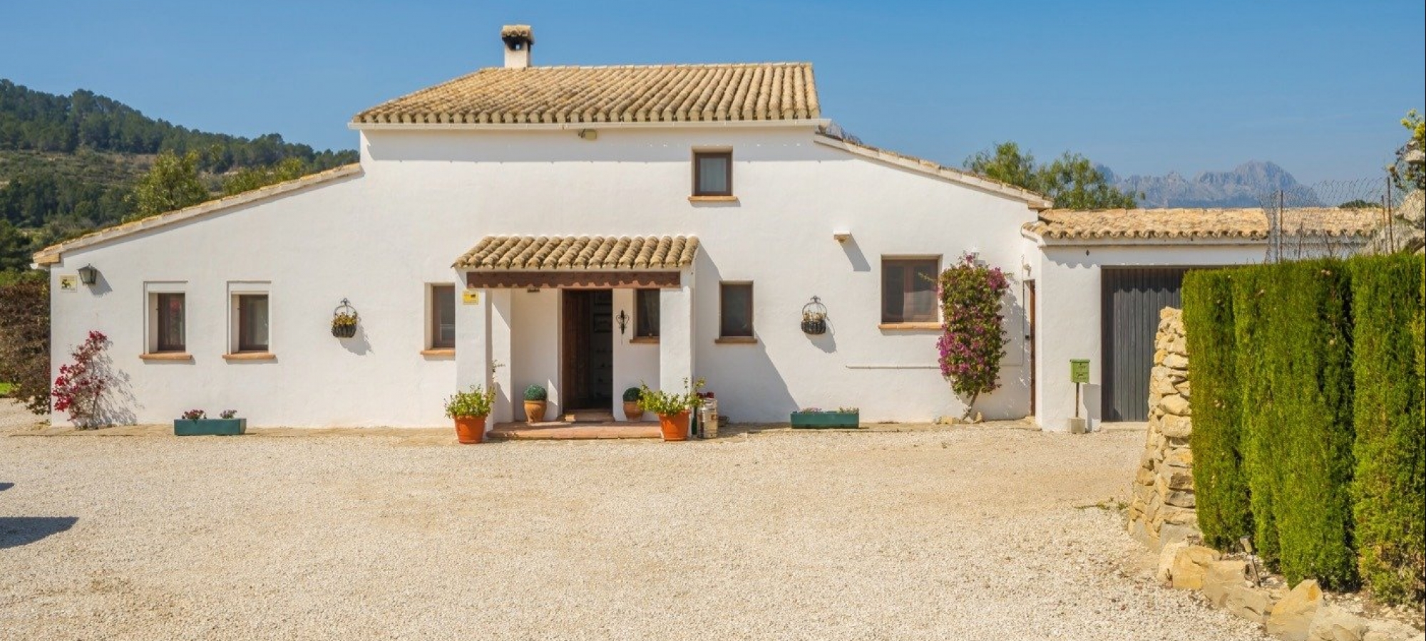 Partida Quisi, Benissa, Costa Blanca med 4 soveværelser og fantastisk panoramaudsigt.