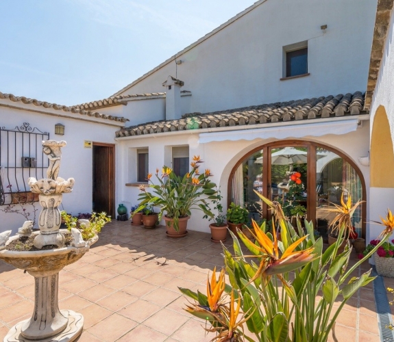 Tradional style country house for sale in Partida Quisi, Benissa, Costa Blanca