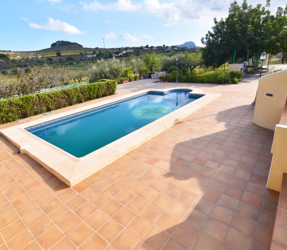 Benissa, Costa Blanca with 5 bedrooms, panoramic views and private swimming pool