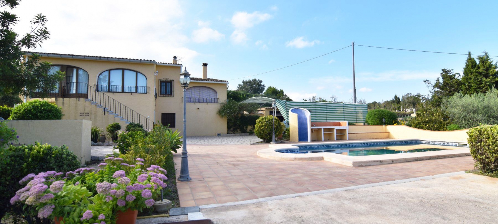 Benissa, Costa Blanca with 5 bedrooms, panoramic views and private swimming pool