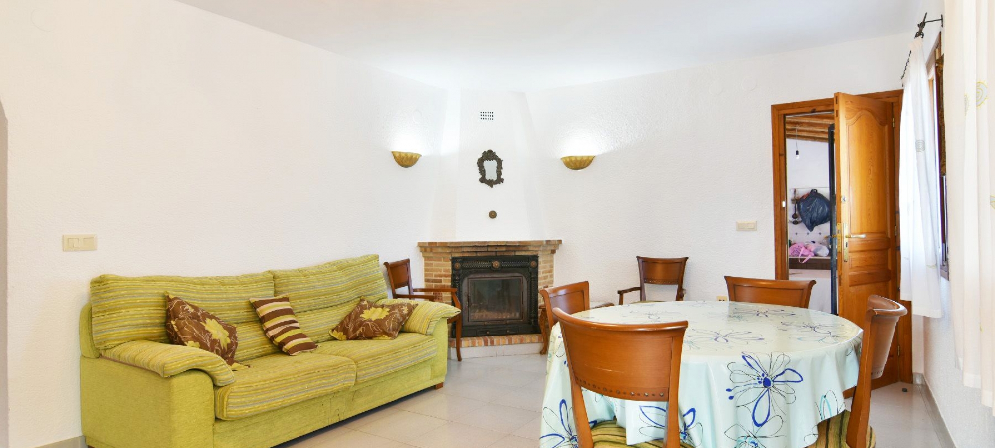 Benissa, Costa Blanca with 5 bedrooms, panoramic views and private swimming pool